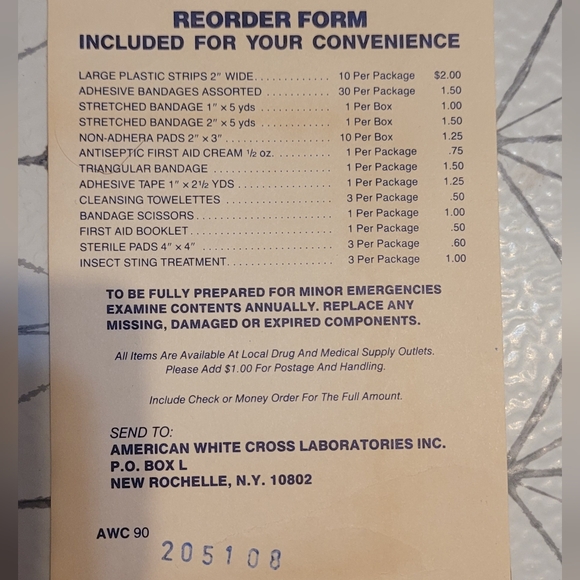 Lexus. First aid kit. Bag with contents. - Picture 6 of 11